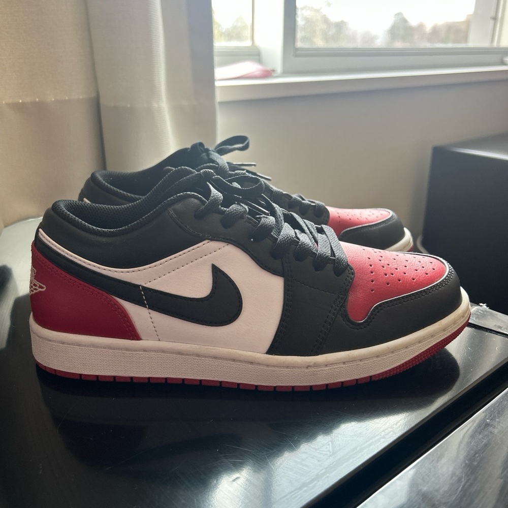 Nike Jordan Low Sneakers